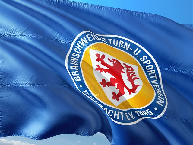 广州足球的 广州足球的